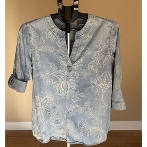 Chicos Shirt Top Size 1 Blue White‎ Print Chambray Roll Tab Sleeve Boho Coastal